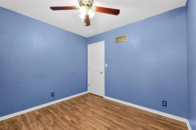 317 Valley Road, Olathe, KS 66061