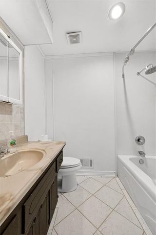 317 Valley Road, Olathe, KS 66061