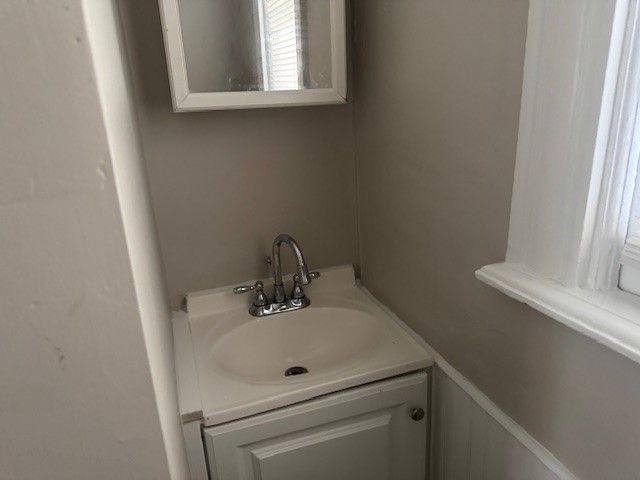 64 Edmonds Street, Rochester, NY 14607