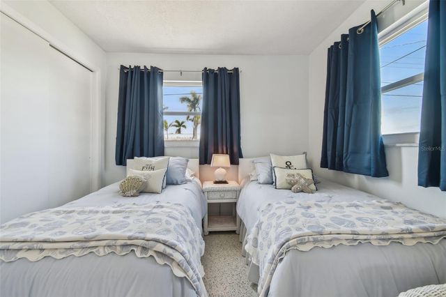 4912 BEACON ROAD, Palmetto, FL 34221