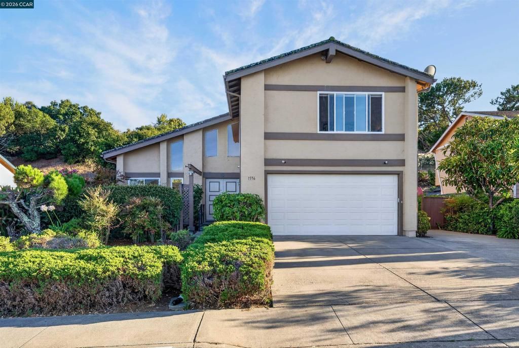 Image 4 of property listing at 1556 Partridge Dr, Hercules, CA 94547
