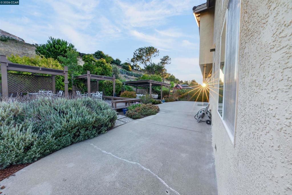 Image 50 of property listing at 1556 Partridge Dr, Hercules, CA 94547