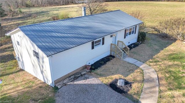 4312 Happy Hollow Road, Asheboro, NC 27205