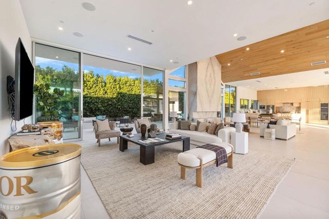 1 Makena Lane, Rancho Mirage, CA 92270