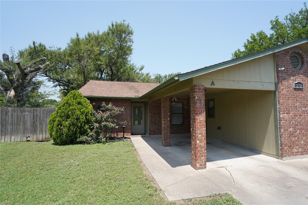 12706 Old San Antonio RD A, Manchaca, TX 78652