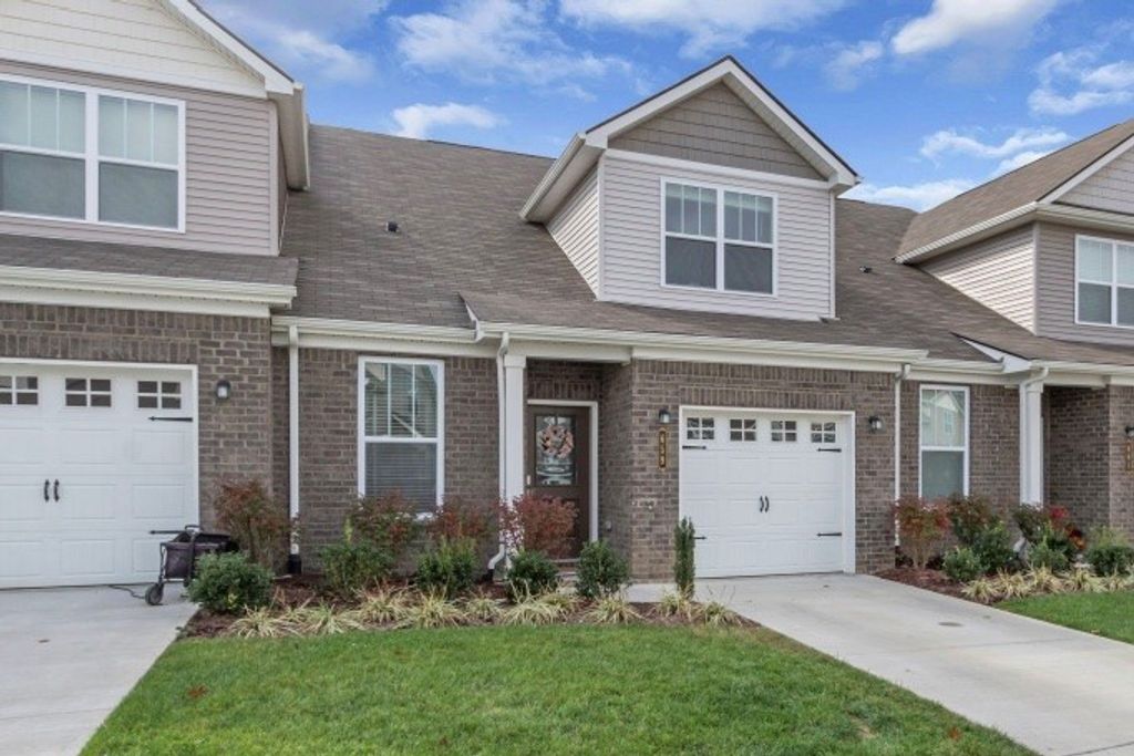 659 Birdie Dr, Spring Hill, TN 37174