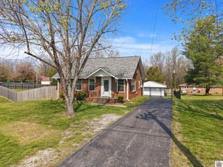 306 W Fairview Ave # 6, Eddyville, KY 42038