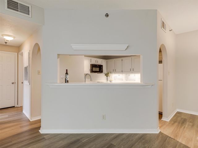 1010 Allen Street 214, Dallas, TX 75204