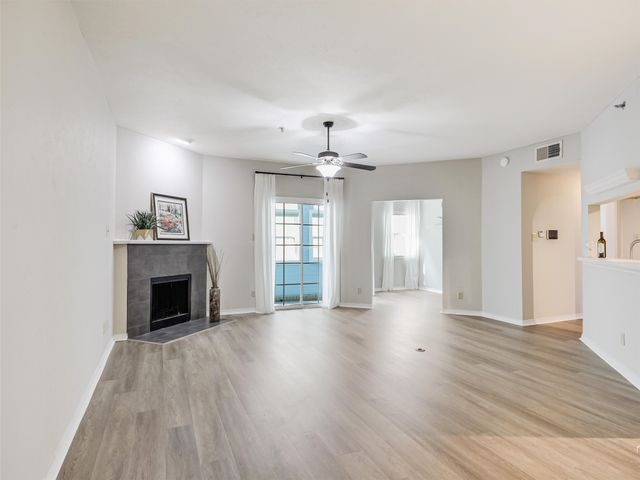 1010 Allen Street 214, Dallas, TX 75204