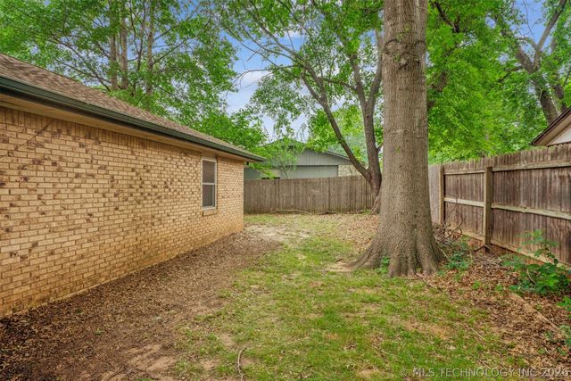 116 W Jefferson Street, Broken Arrow, OK 74011