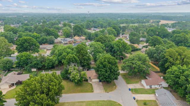 116 W Jefferson Street, Broken Arrow, OK 74011