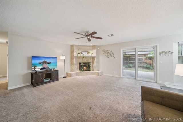 116 W Jefferson Street, Broken Arrow, OK 74011