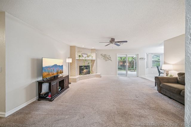 116 W Jefferson Street, Broken Arrow, OK 74011