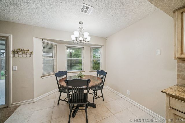 116 W Jefferson Street, Broken Arrow, OK 74011