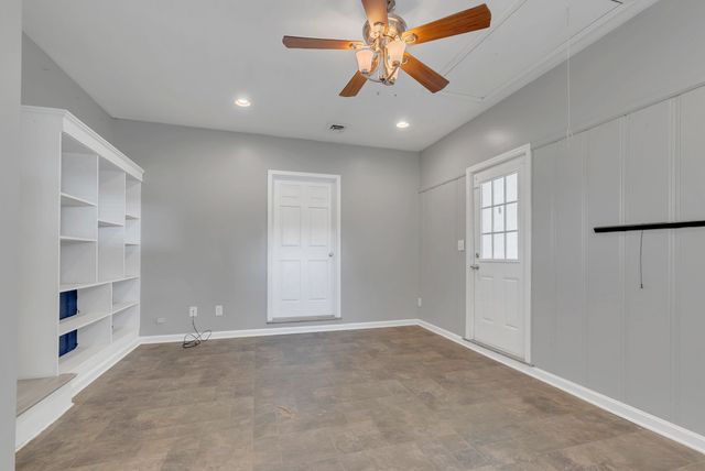 2719 Gray Circle, Columbia, TN 38401