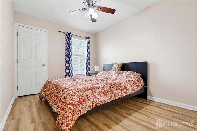209 Blossom Circle, South Brunswick, NJ 08810