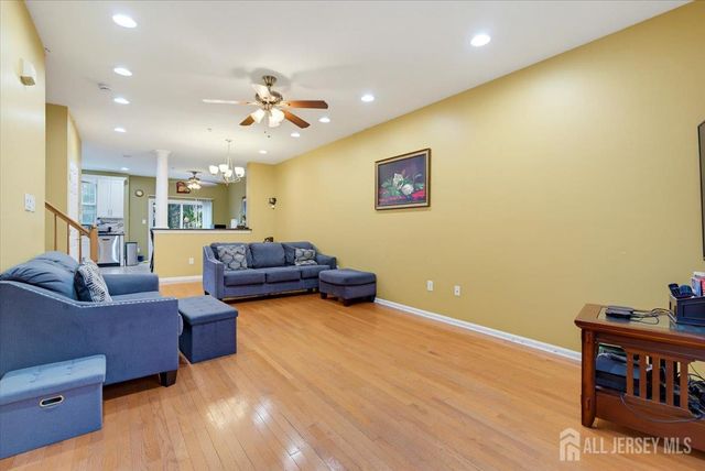 209 Blossom Circle, South Brunswick, NJ 08810