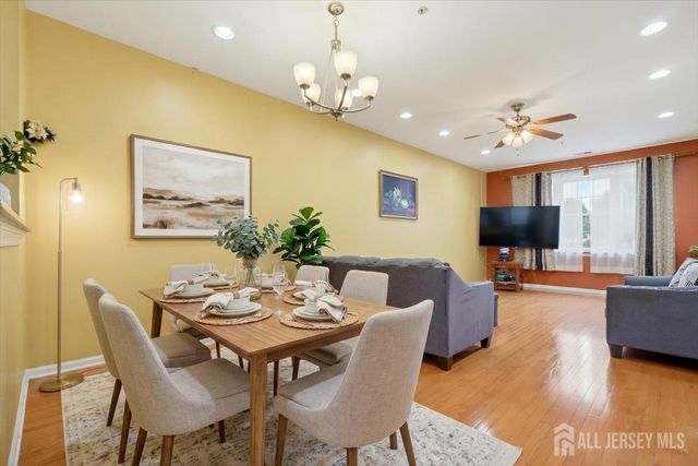 209 Blossom Circle, South Brunswick, NJ 08810