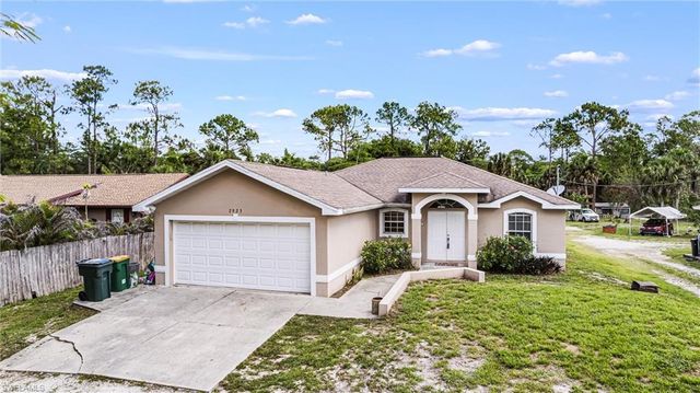 2923 14th AVE SE, Naples, FL 34117