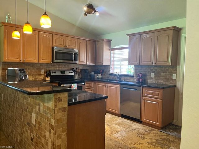 2923 14th AVE SE, Naples, FL 34117