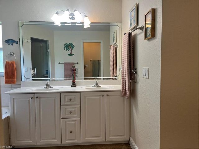 2923 14th AVE SE, Naples, FL 34117