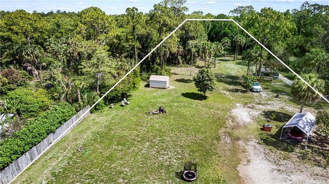 2923 14th AVE SE, Naples, FL 34117