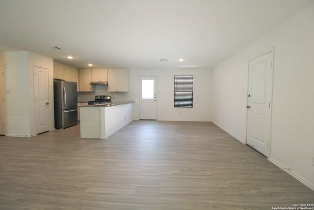 3642 Millbrook Way, San Antonio, TX 78245