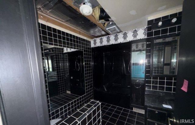 3203 S Meridian Street, Marion, IN 46953
