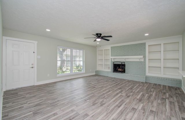 3911 Springmeadows Street A, Houston, TX 77080