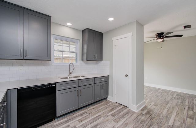 3911 Springmeadows Street A, Houston, TX 77080