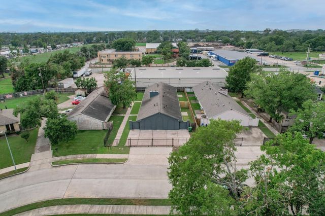 3911 Springmeadows Street A, Houston, TX 77080