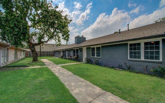 3911 Springmeadows Street A, Houston, TX 77080