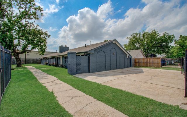 3911 Springmeadows Street A, Houston, TX 77080