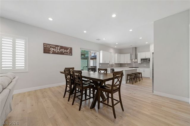 5517 Stormy Night Court, Las Vegas, NV 89120