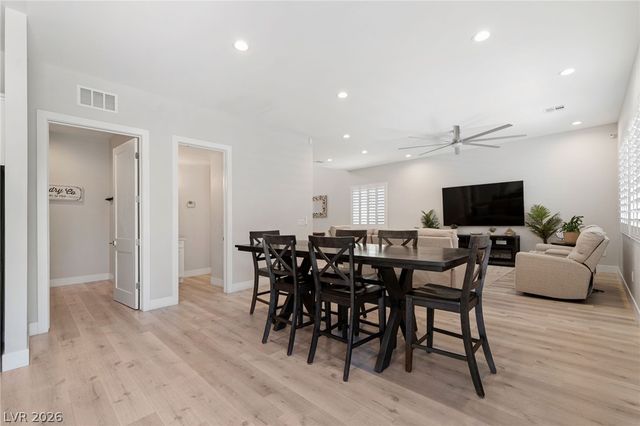 5517 Stormy Night Court, Las Vegas, NV 89120