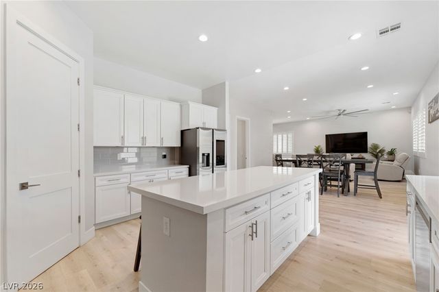 5517 Stormy Night Court, Las Vegas, NV 89120