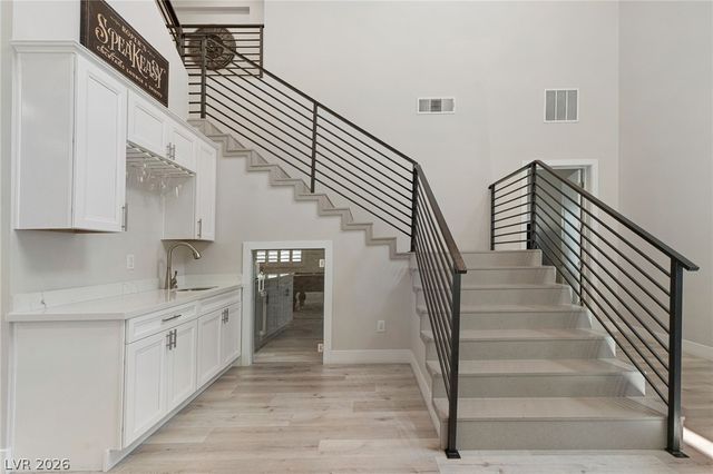 5517 Stormy Night Court, Las Vegas, NV 89120