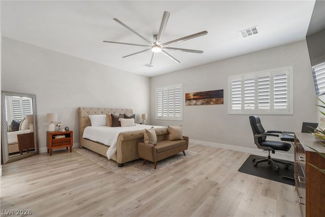 5517 Stormy Night Court, Las Vegas, NV 89120