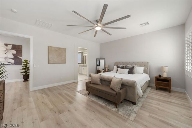 5517 Stormy Night Court, Las Vegas, NV 89120