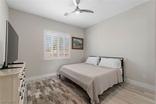 5517 Stormy Night Court, Las Vegas, NV 89120