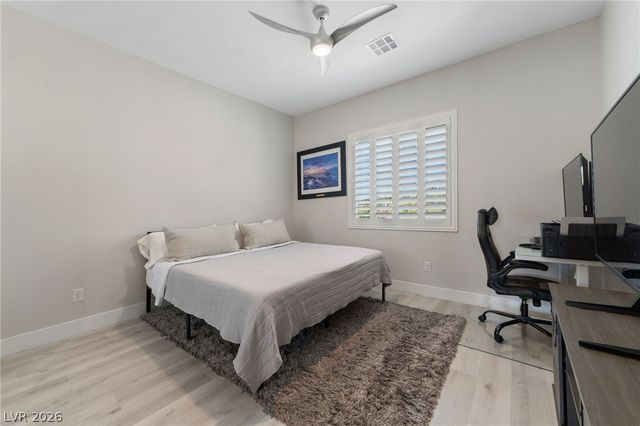 5517 Stormy Night Court, Las Vegas, NV 89120