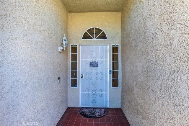 852 Arena Court, Hemet, CA 92545