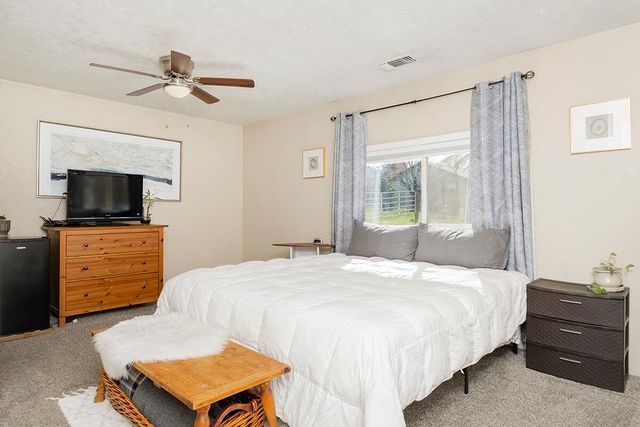 114 Short Street, Rogue River, OR 97537