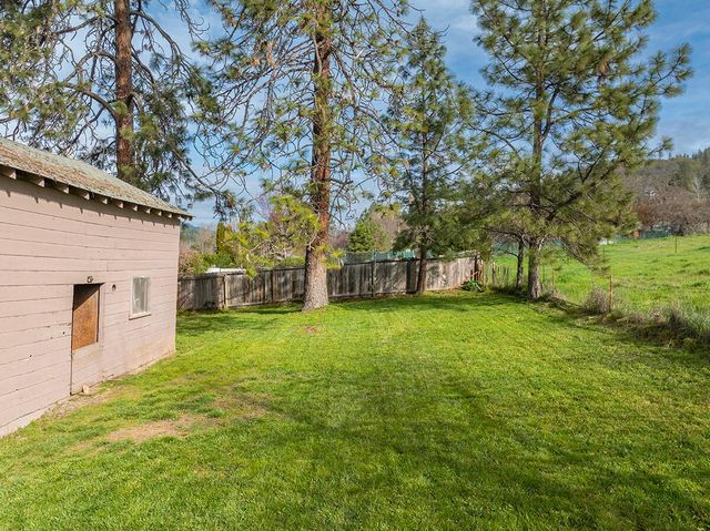 114 Short Street, Rogue River, OR 97537