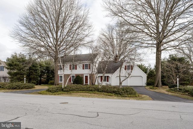 10 MEADOW LN, Myerstown, PA 17067