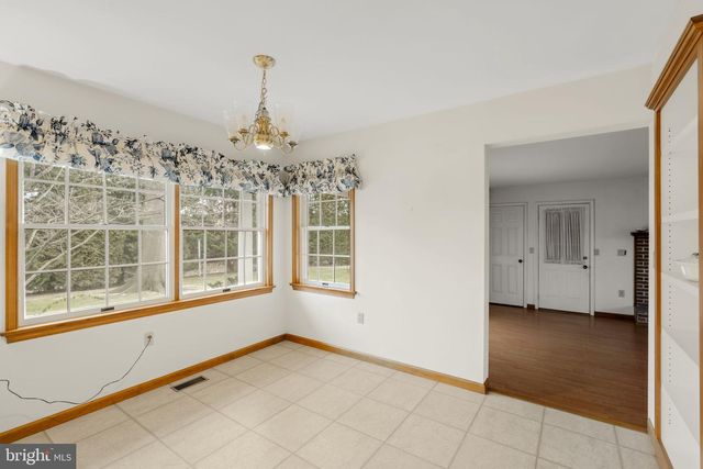 10 MEADOW LN, Myerstown, PA 17067