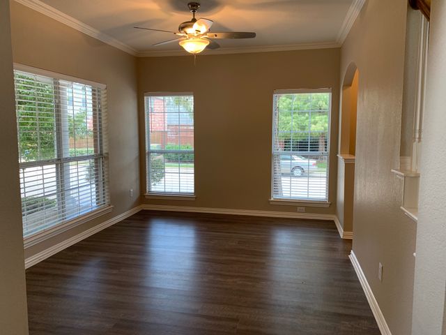 2644 Dunbar Drive, Mckinney, TX 75072