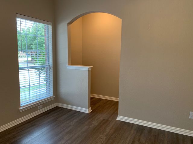 2644 Dunbar Drive, Mckinney, TX 75072