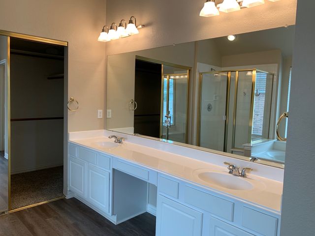 2644 Dunbar Drive, Mckinney, TX 75072