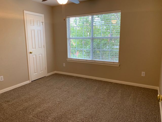 2644 Dunbar Drive, Mckinney, TX 75072